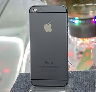 Vỏ iPhone 5, 5S lên thành 6 màu đen - suachua60s.com
